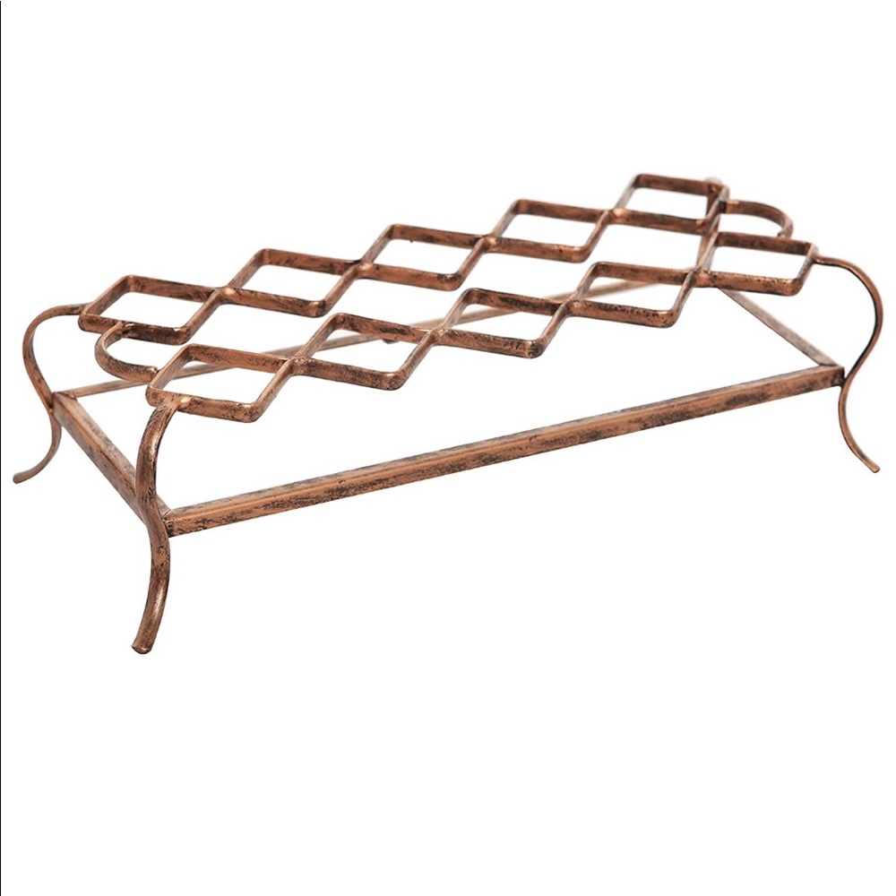 Gold lipstick organizer